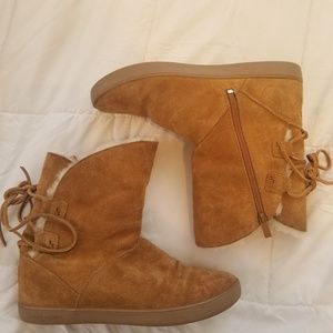 Uggs Koolaburra size 7.5 boots
